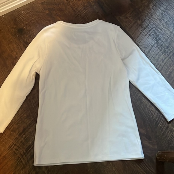 Uniqlo White Shirt - Picture 4 of 4